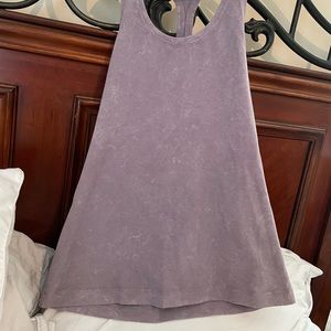 size 8 lulu racerback